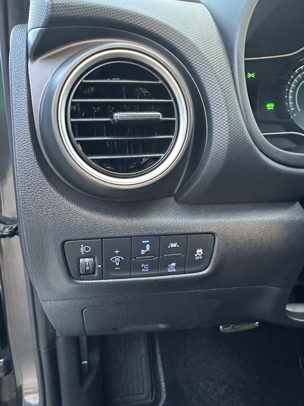 Hyundai Kona 64KWh/PREMIUM/SOH100%/BLUELINK/HEADUP/KRELL | Mobile.bg � ����������� 14