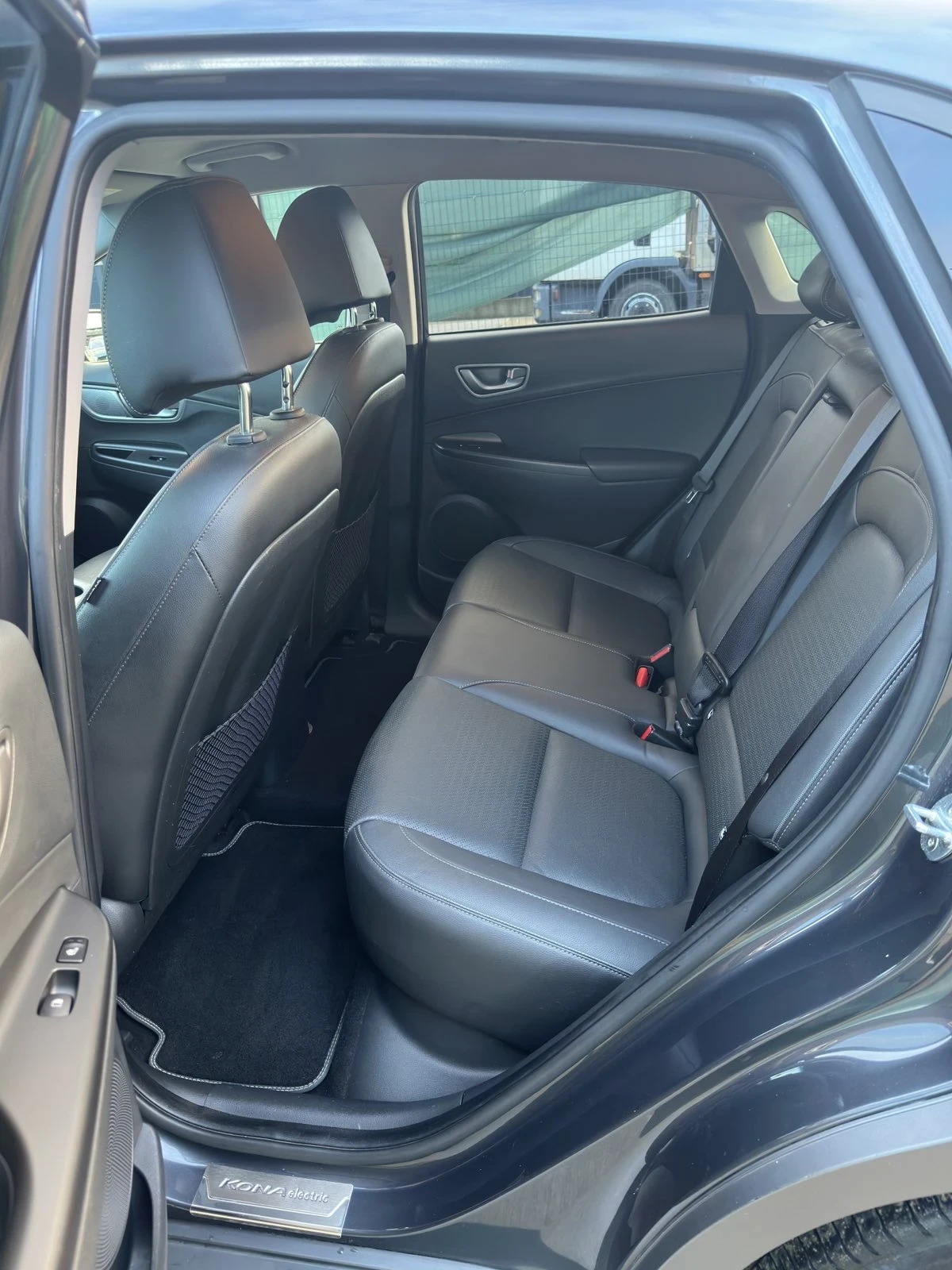 Hyundai Kona 64KWh/PREMIUM/SOH100%/BLUELINK/HEADUP/KRELL | Mobile.bg � ����������� 10