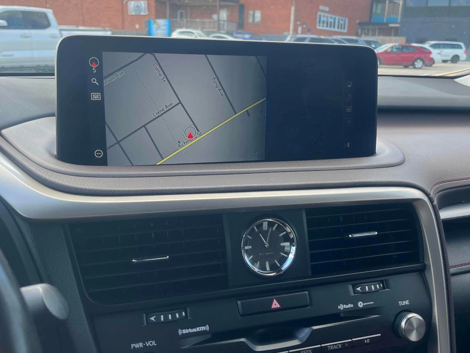 Lexus RX 350 АВТО КРЕДИТ, снимка 9 - Автомобили и джипове - 53985126