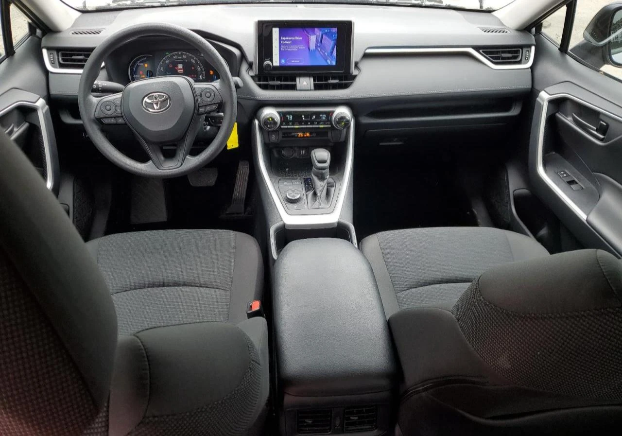 Toyota Rav4 LE/12000км., снимка 8 - Автомобили и джипове - 54190574