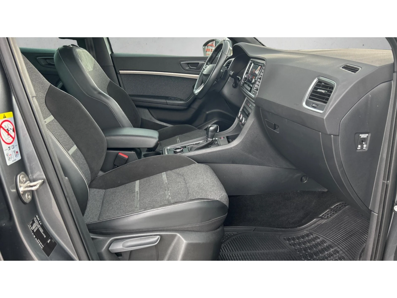Seat Ateca 1.5 TSi ACT DSG, Месечна вноска от 333  , снимка 9 - Автомобили и джипове - 55509202