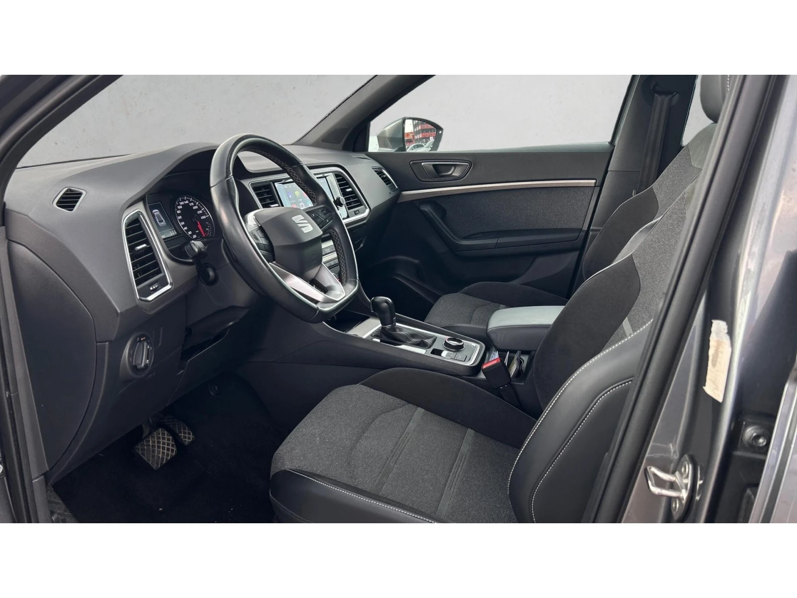 Seat Ateca 1.5 TSi ACT DSG, Месечна вноска от 333  , снимка 11 - Автомобили и джипове - 55509202