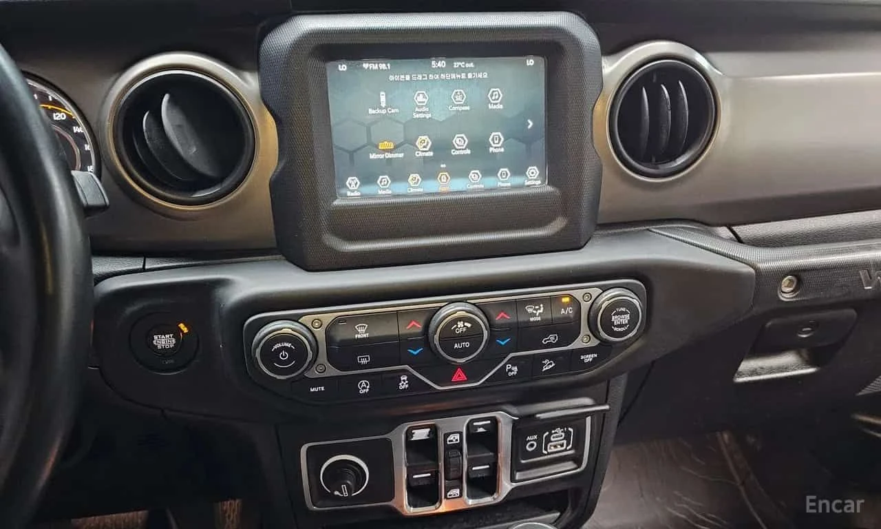 Jeep Wrangler * 2.0 Sport 4Door Willys Edition * ЦЕНА ДО БГ, снимка 14 - Автомобили и джипове - 55671590