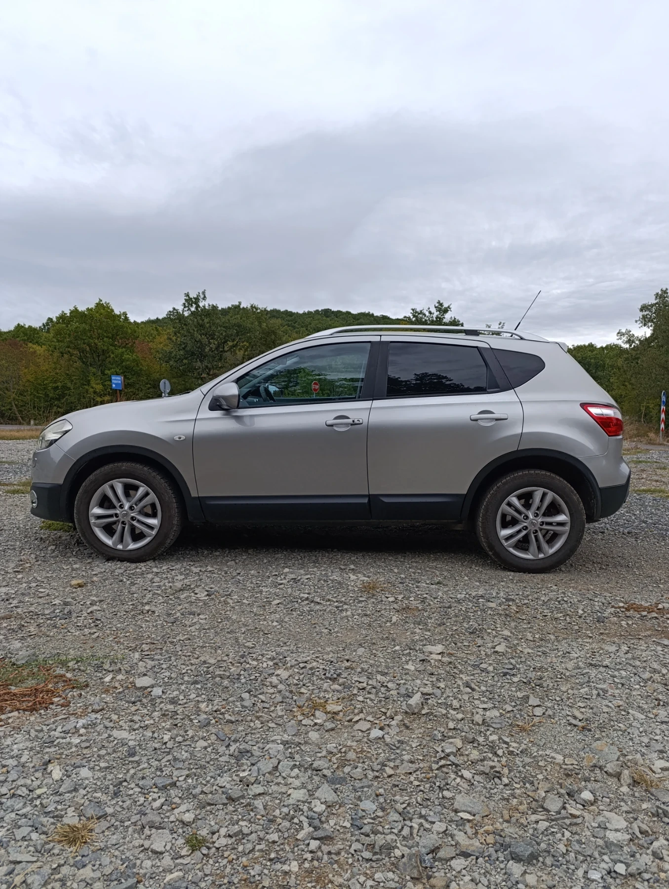 Nissan Qashqai, снимка 2 - Автомобили и джипове - 56177028