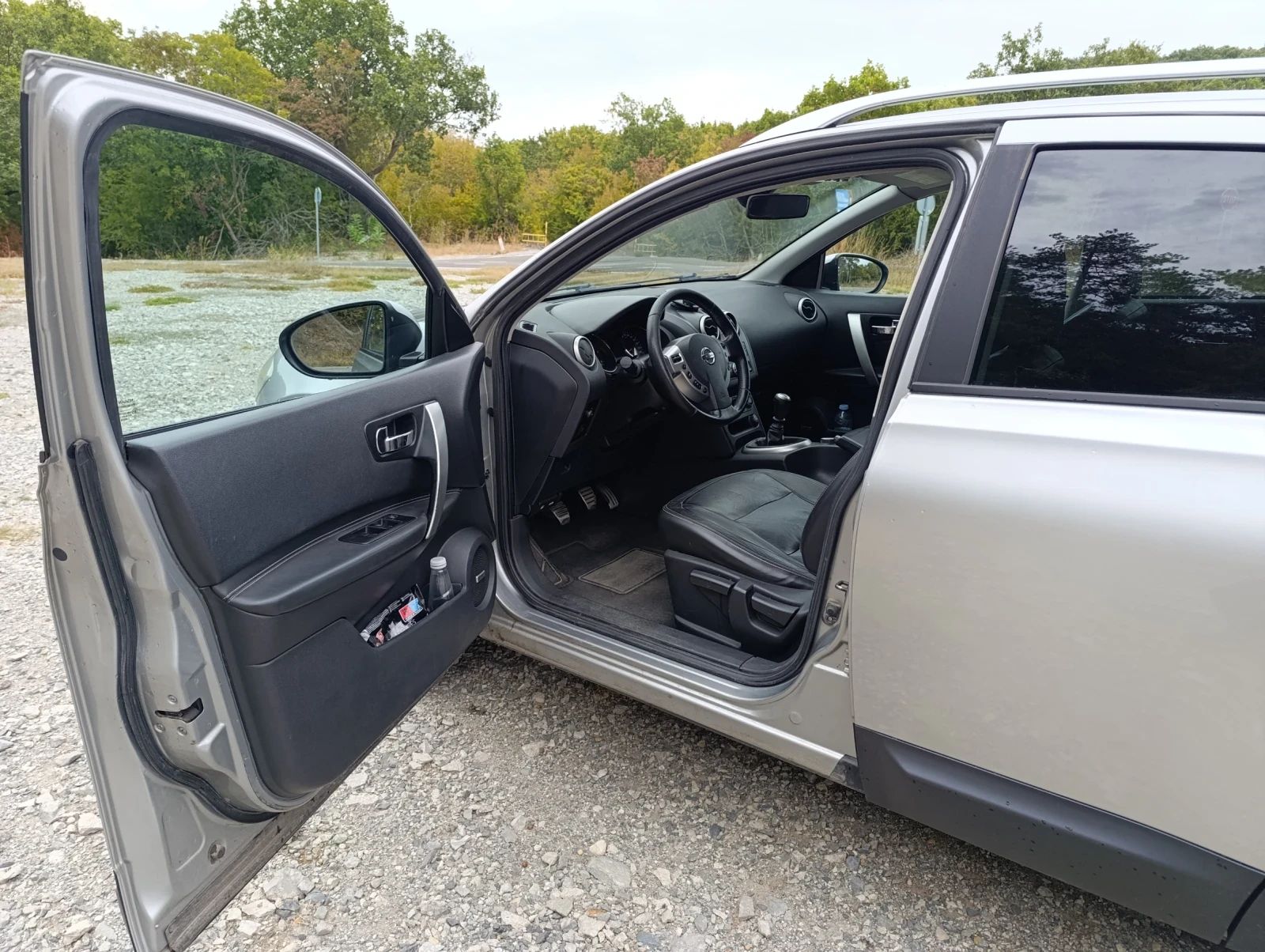 Nissan Qashqai, снимка 5 - Автомобили и джипове - 56177028