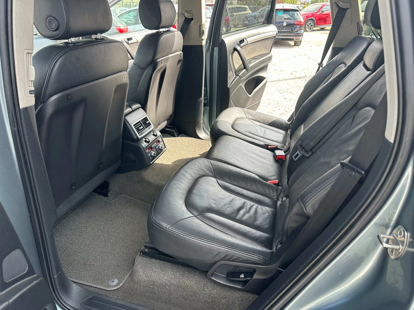 Audi Q7 3.0TDI* FULL* ПОДГРЕВ* , снимка 11 - Автомобили и джипове - 56324414