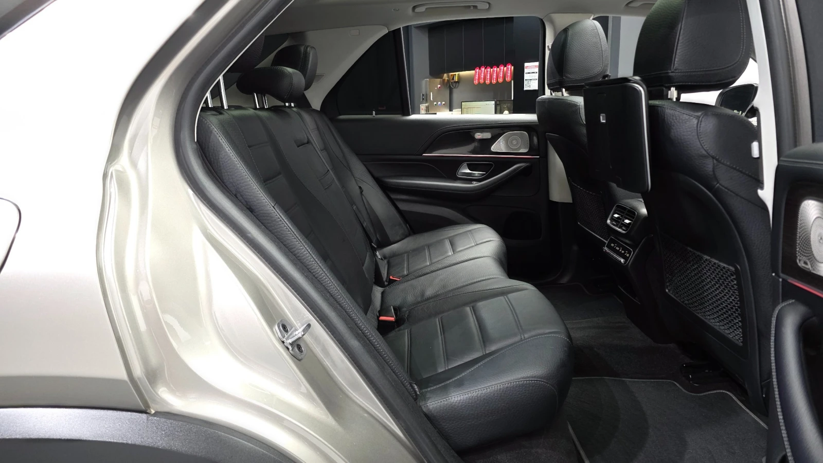 Mercedes-Benz GLE 350 e PLUG IN HYBRID * FULL MAX, снимка 9 - Автомобили и джипове - 56325610