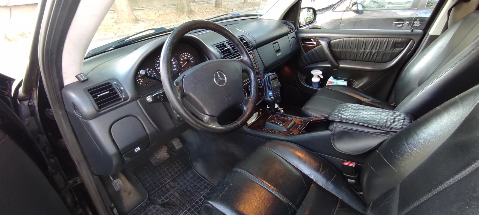 Mercedes-Benz ML 320, снимка 10 - Автомобили и джипове - 56375144