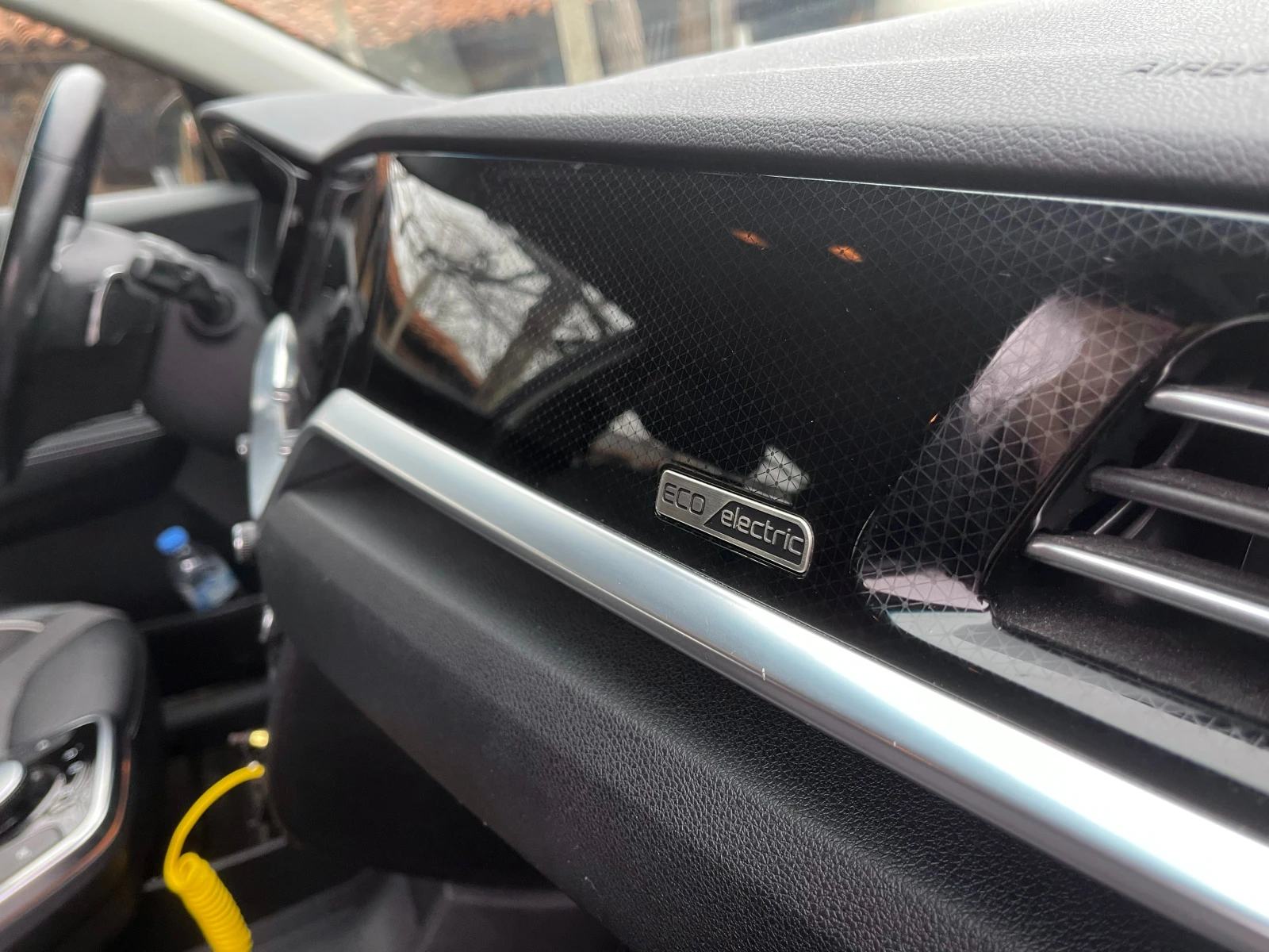 Kia Niro, снимка 10 - Автомобили и джипове - 56425265