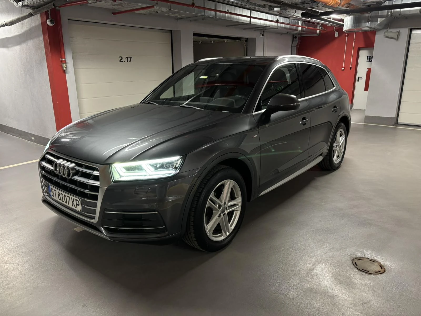 Audi Q5 S line, снимка 3 - Автомобили и джипове - 56432214