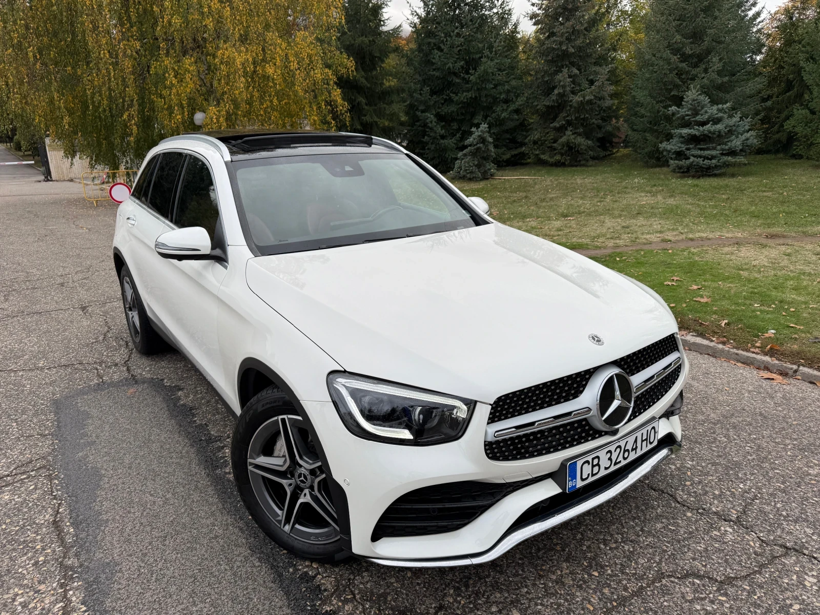 Mercedes-Benz GLC 220  CDI* 194��.* AMG* PREMIUM EDITION* 43000km!!! | Mobile.bg � ����������� 6