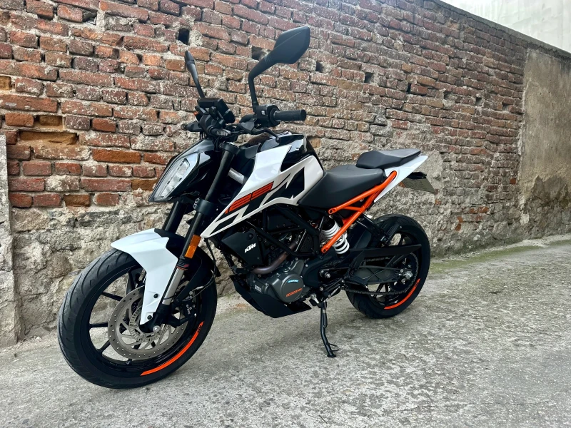 Ktm Duke 125i, снимка 3 - Мотоциклети и мототехника - 49438788