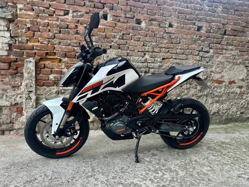 Ktm Duke 125i, снимка 1 - Мотоциклети и мототехника - 49438788