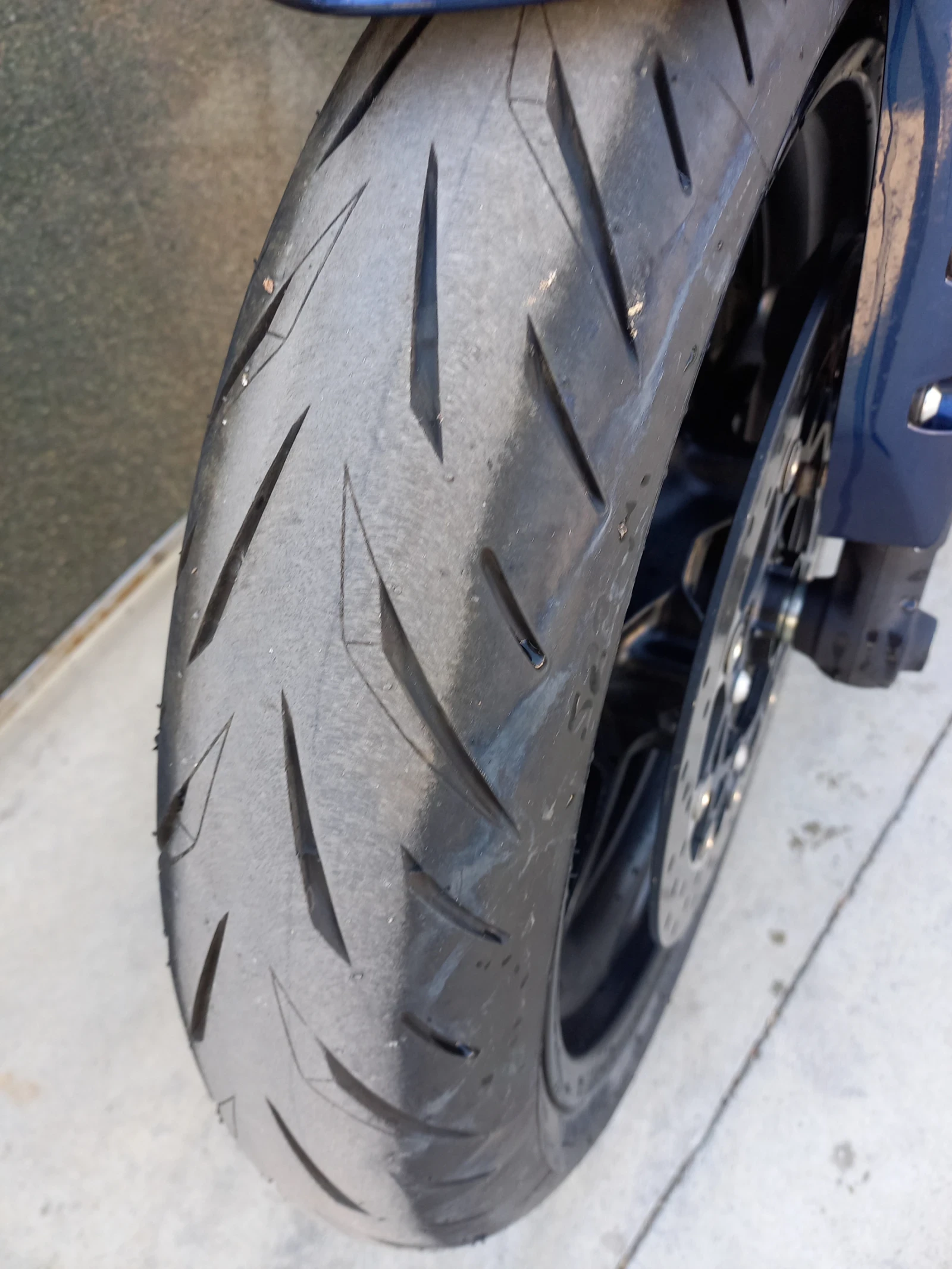 Yamaha FZ1 1000 - изображение 6