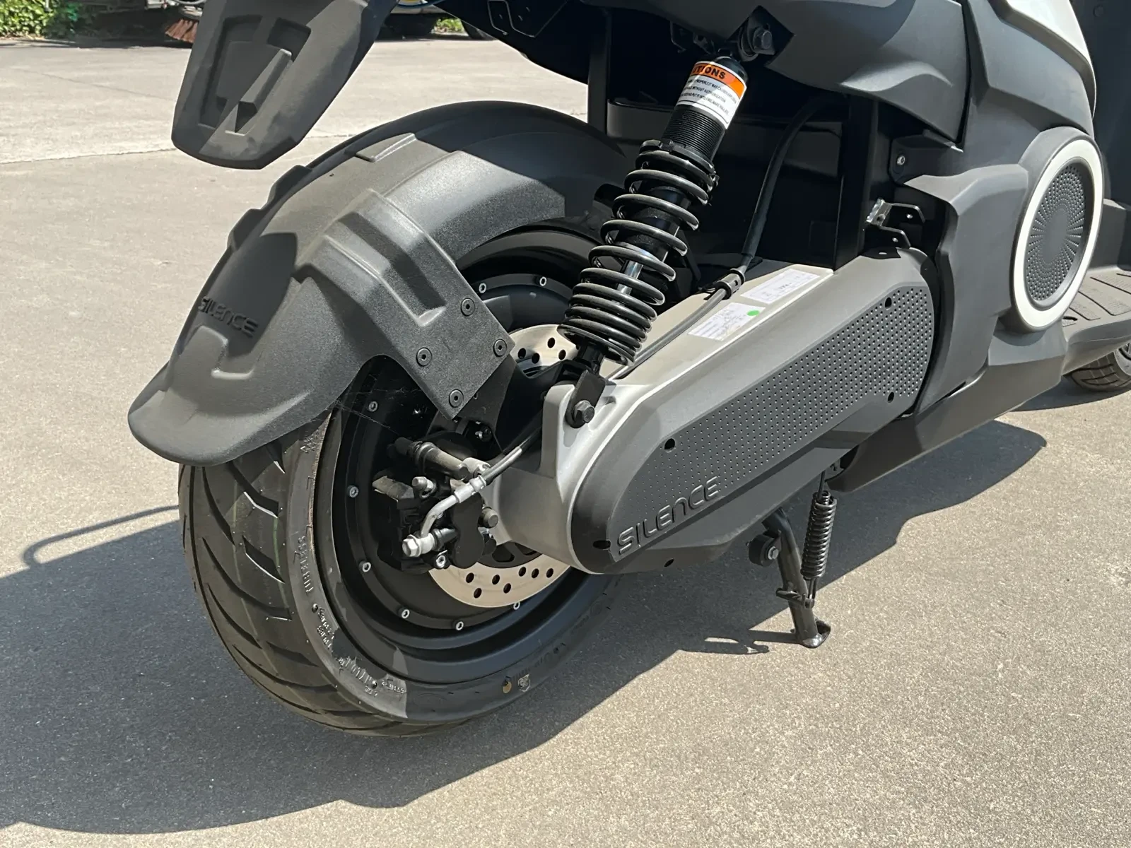 Silence S02 ФАБРИЧНО НОВ 7KW с БАТЕРИЯ 5.6 KW, снимка 9 - Мотоциклети и мототехника - 53747005