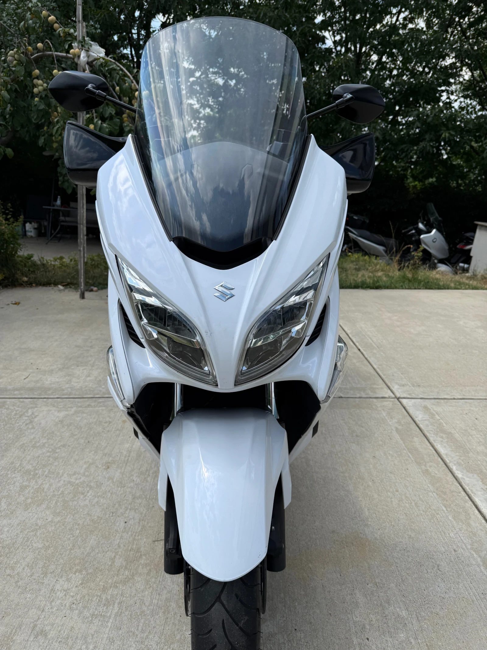 Suzuki Burgman 2019 400, снимка 10 - Мотоциклети и мототехника - 55596331
