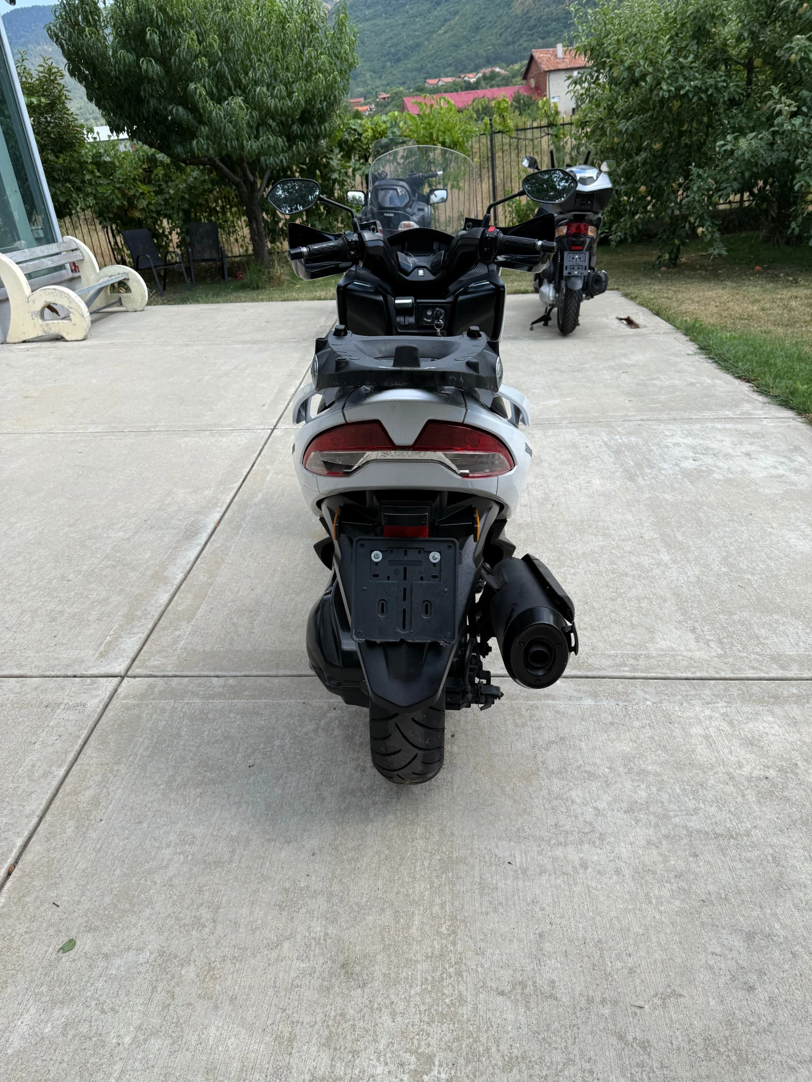 Suzuki Burgman 2019 400, снимка 7 - Мотоциклети и мототехника - 55596331
