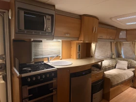 Каравана Swift Challenger  2010, снимка 6