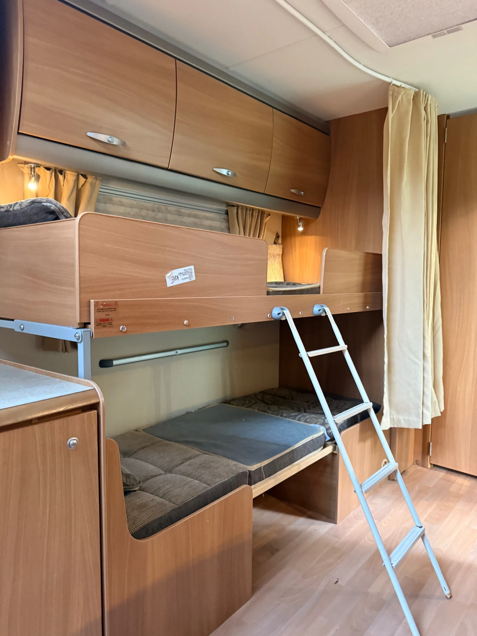 �������� Swift Challenger  2010 | Mobile.bg � ����������� 9