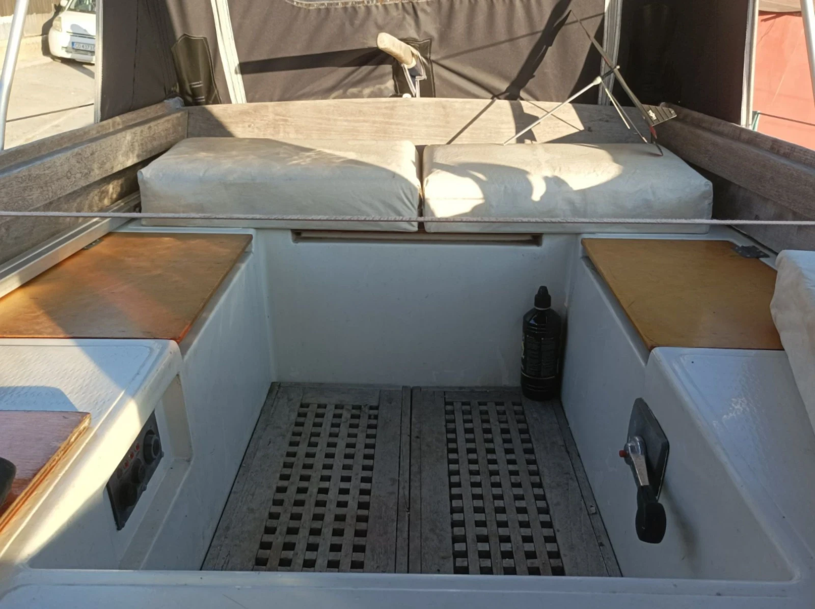 ���������� ����� ��������� ������������ Halcyon 23 | Mobile.bg � ����������� 14