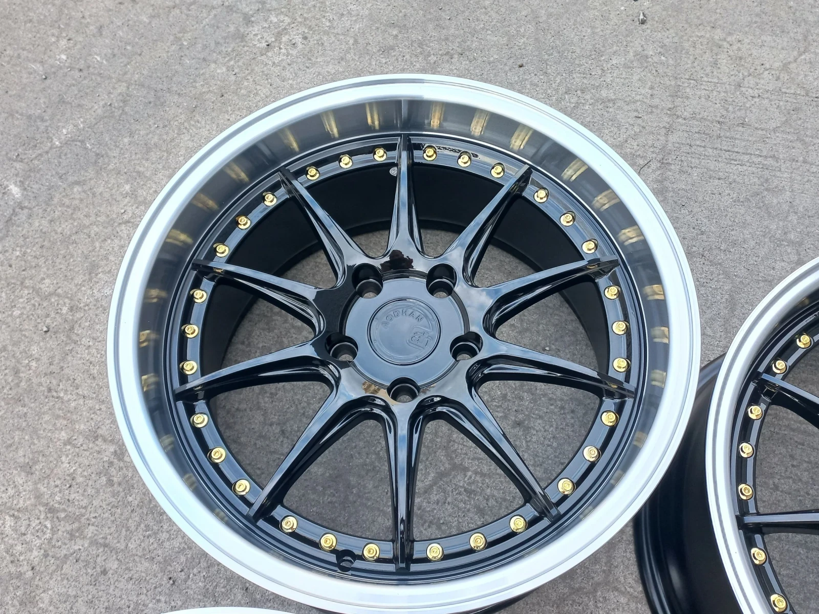 ������ �� BMW | Mobile.bg � ����������� 6