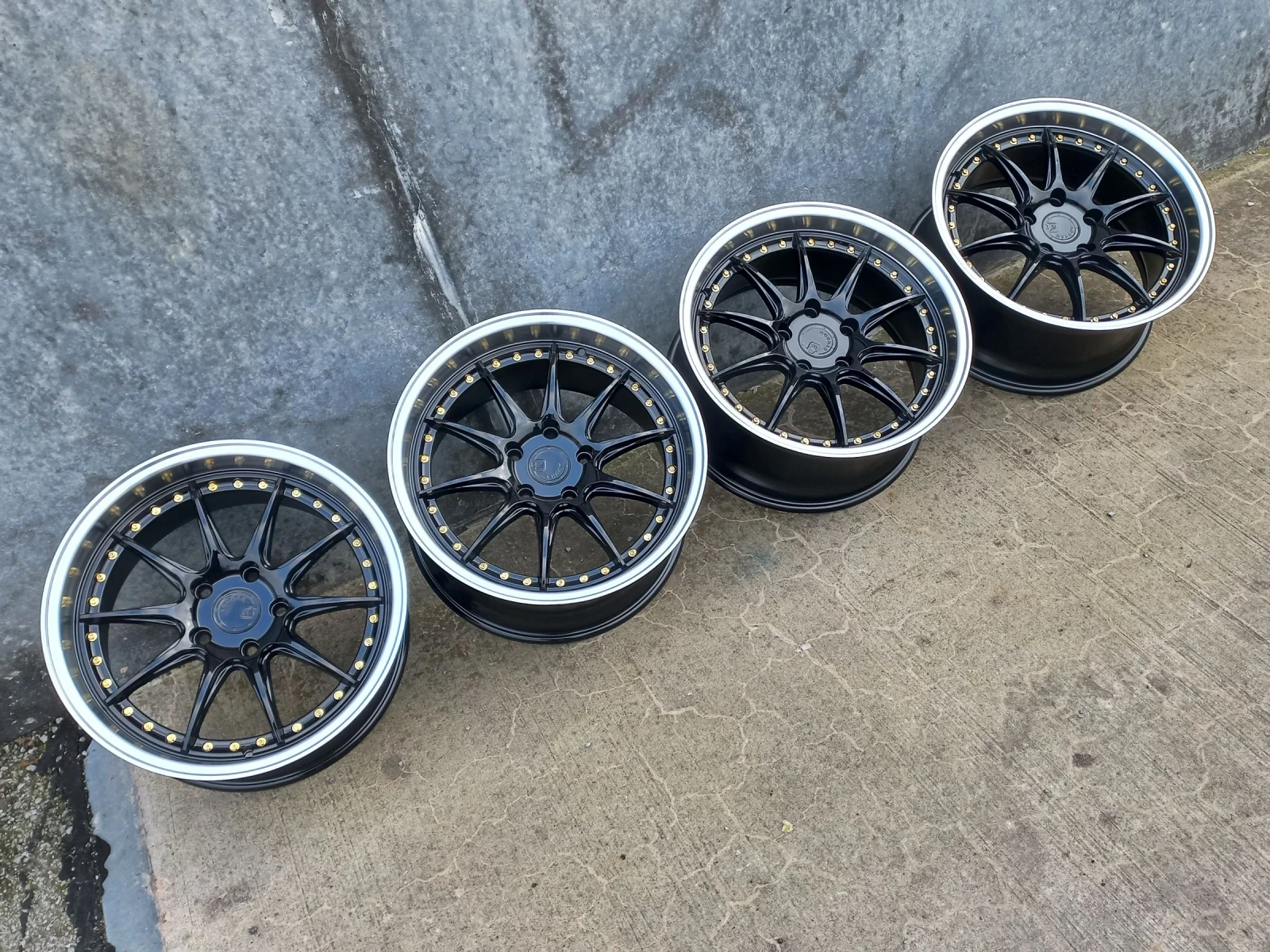 ������ �� BMW | Mobile.bg � ����������� 13