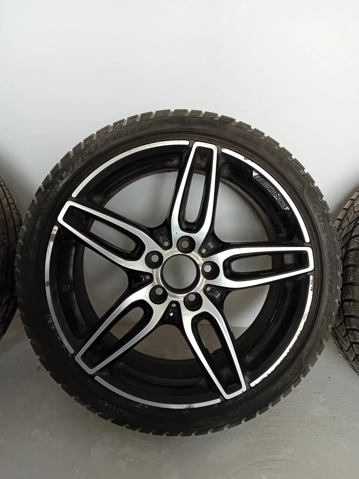 ���� � ������ 225/40R18 �� Mercedes-Benz | Mobile.bg � ����������� 3