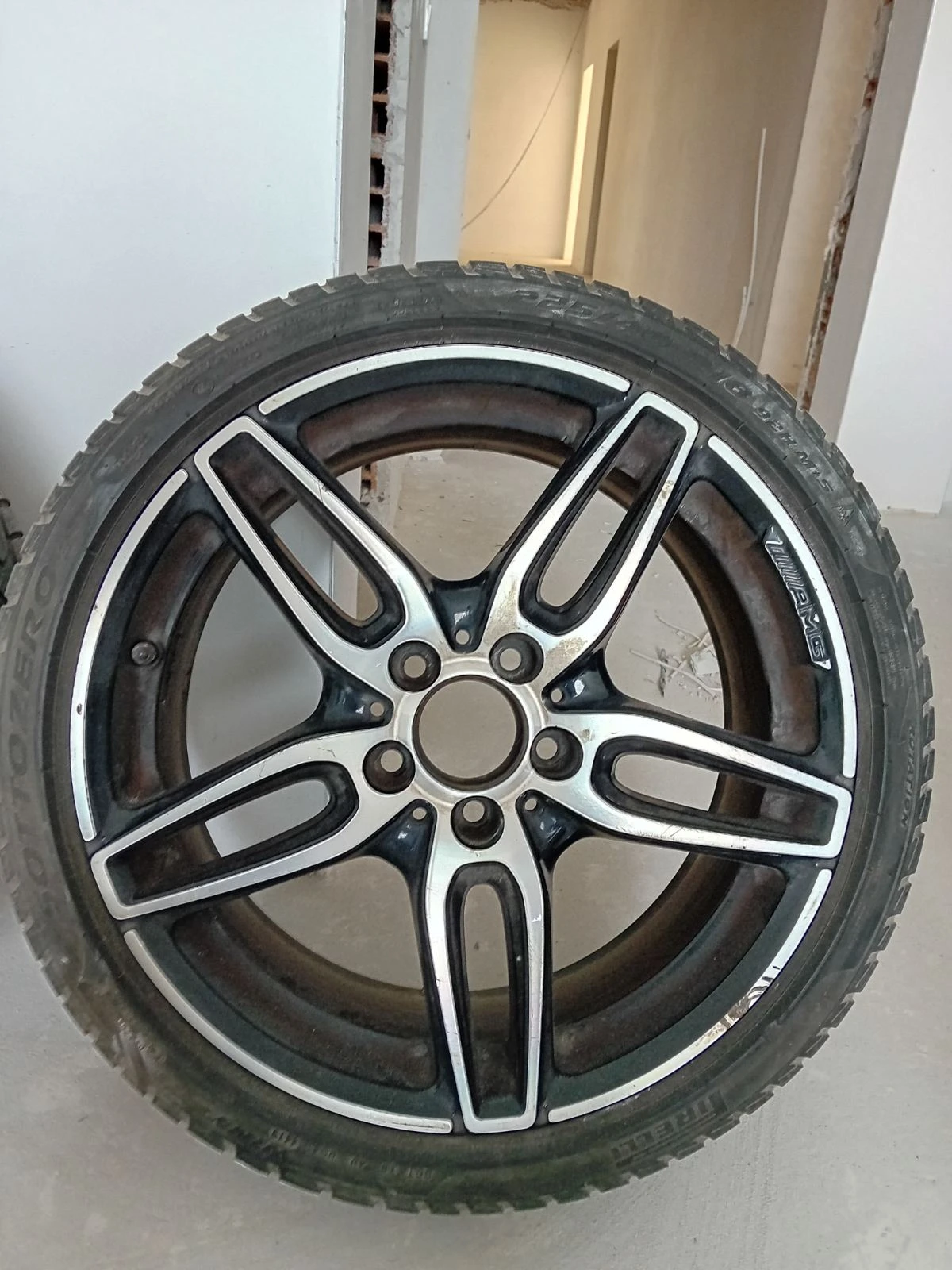 ���� � ������ 225/40R18 �� Mercedes-Benz | Mobile.bg � ����������� 2