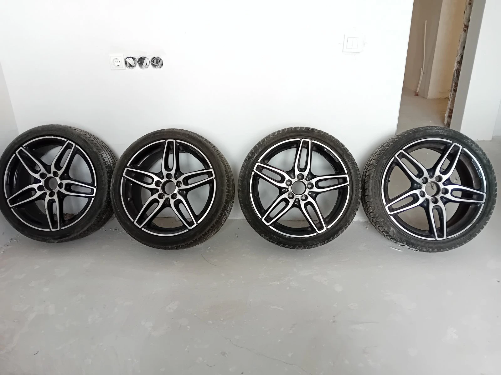 Гуми с джанти Pirelli 225/40R18