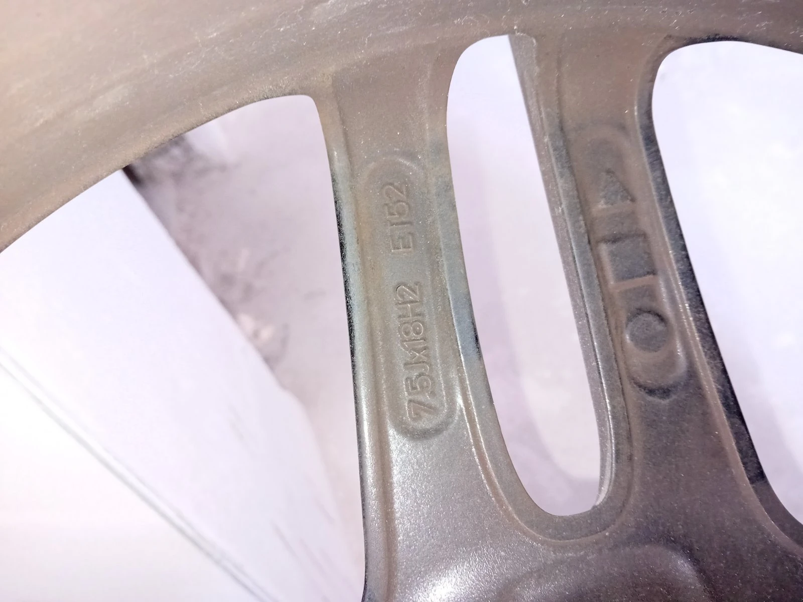 ���� � ������ 225/40R18 �� Mercedes-Benz | Mobile.bg � ����������� 9