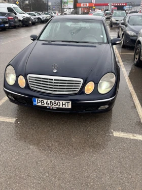 Mercedes-Benz E 240, снимка 12