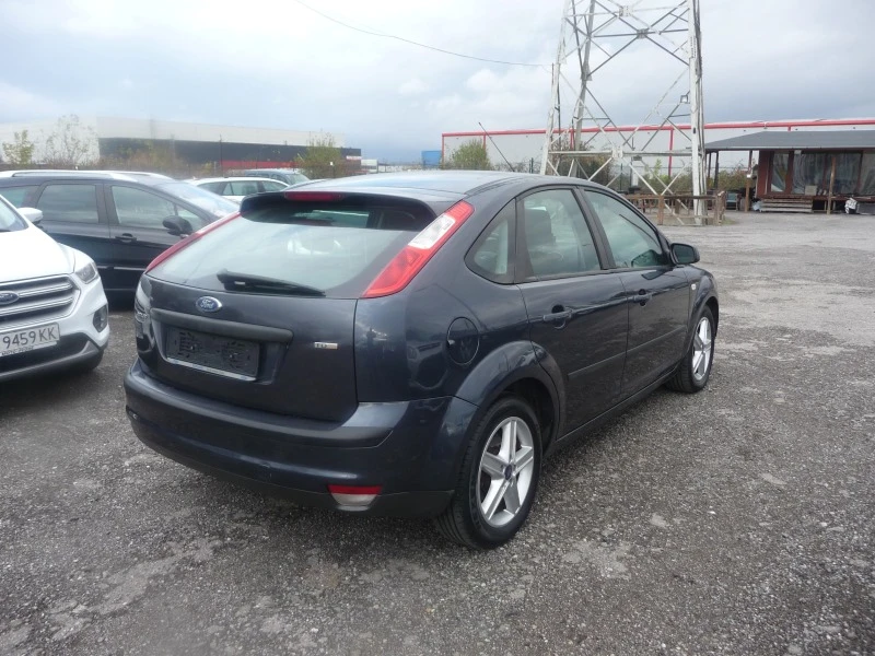 Ford Focus 1.6TDCI ПЕРФЕКТЕН, снимка 4 - Автомобили и джипове - 43180764