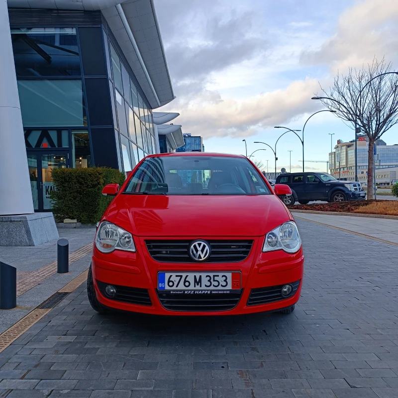 VW Polo 1.4, 75 к.с, КЛИМАТРОНИК, снимка 2 - Автомобили и джипове - 48057609