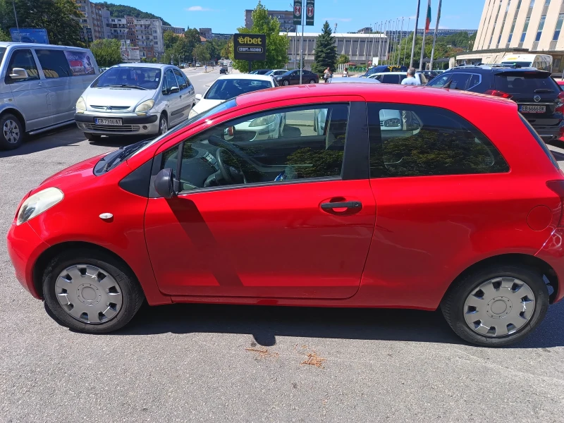 Toyota Yaris, снимка 3 - Автомобили и джипове - 48637278