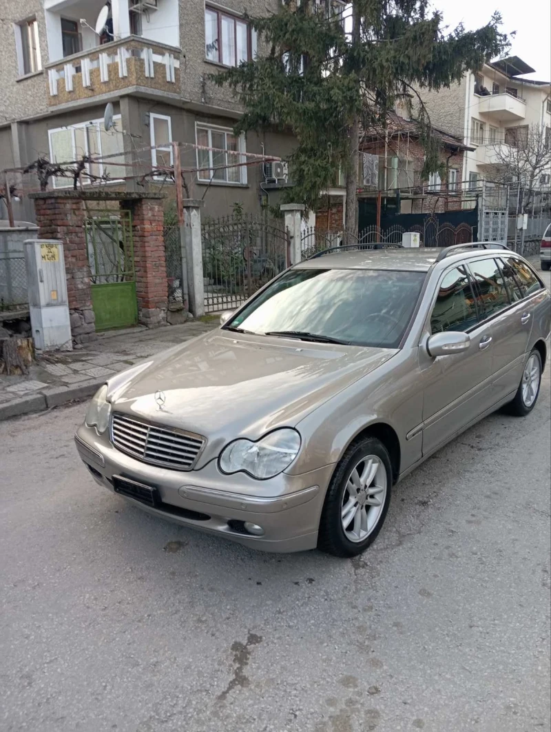 Mercedes-Benz C 200 2.0 kompressor , снимка 1 - Автомобили и джипове - 49486269