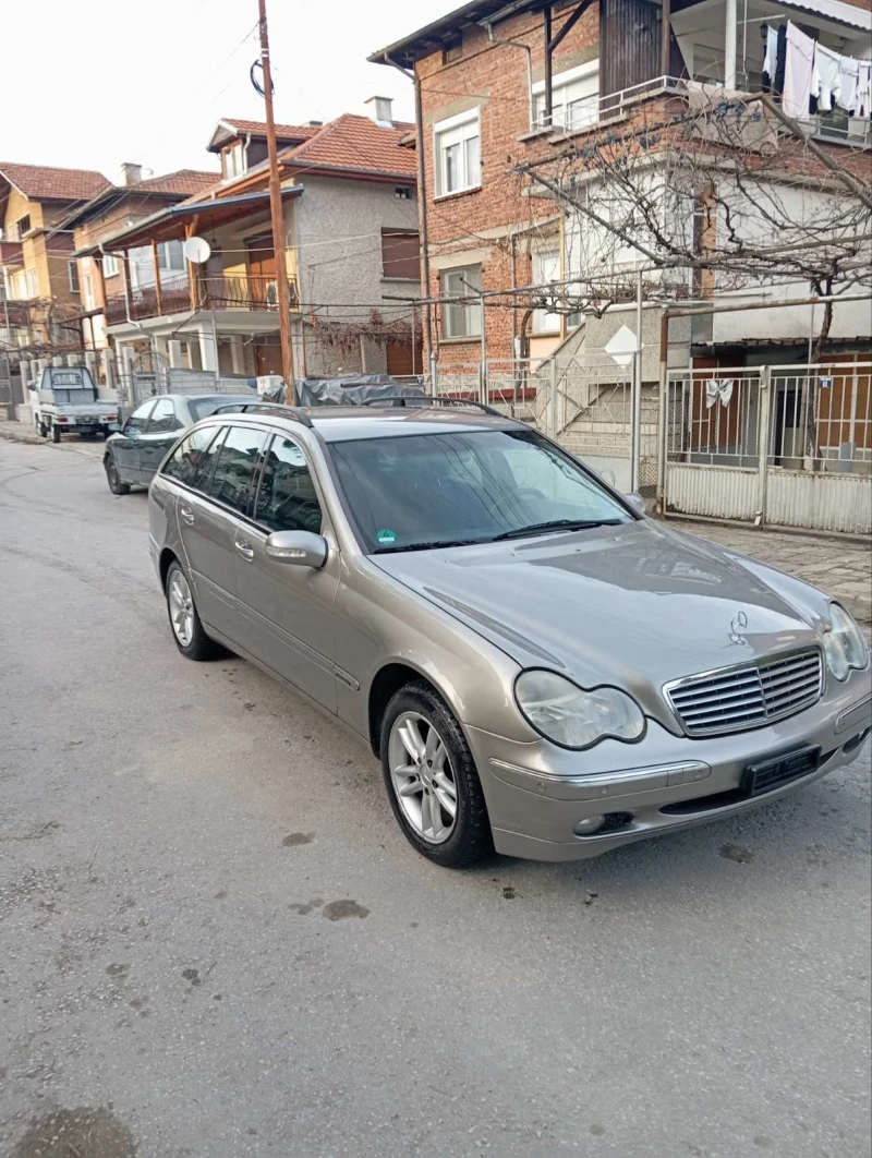 Mercedes-Benz C 200 2.0 kompressor , снимка 3 - Автомобили и джипове - 49486269