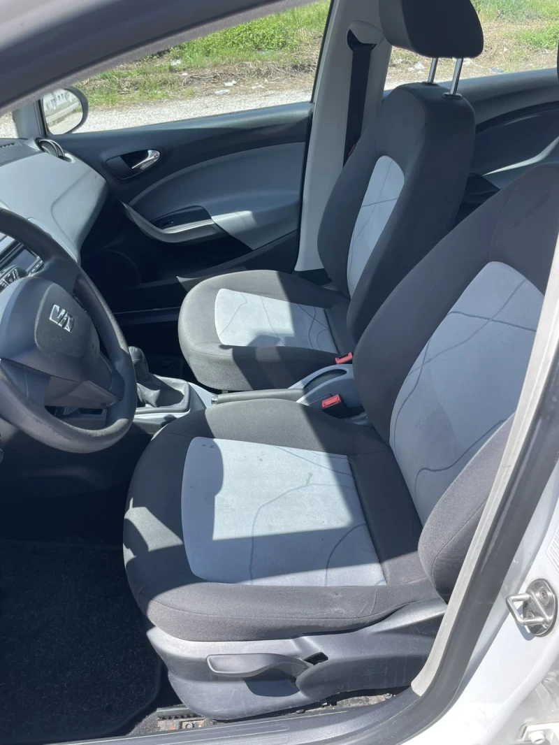 Seat Ibiza * GERMANY* 1.2TDI, снимка 10 - Автомобили и джипове - 52446645