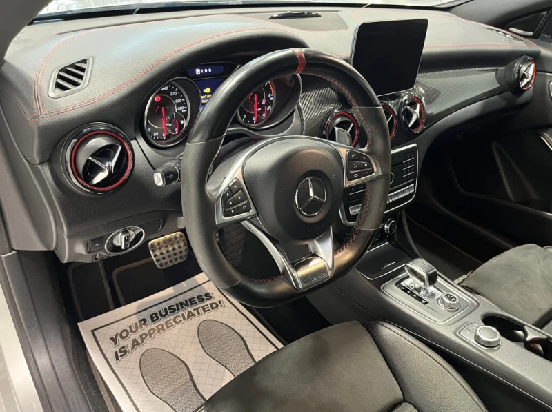 Mercedes-Benz CLA 45 AMG 45 4MATIC * АвтоКредит* (ЦЕНА ДО БГ), снимка 12 - Автомобили и джипове - 52588104