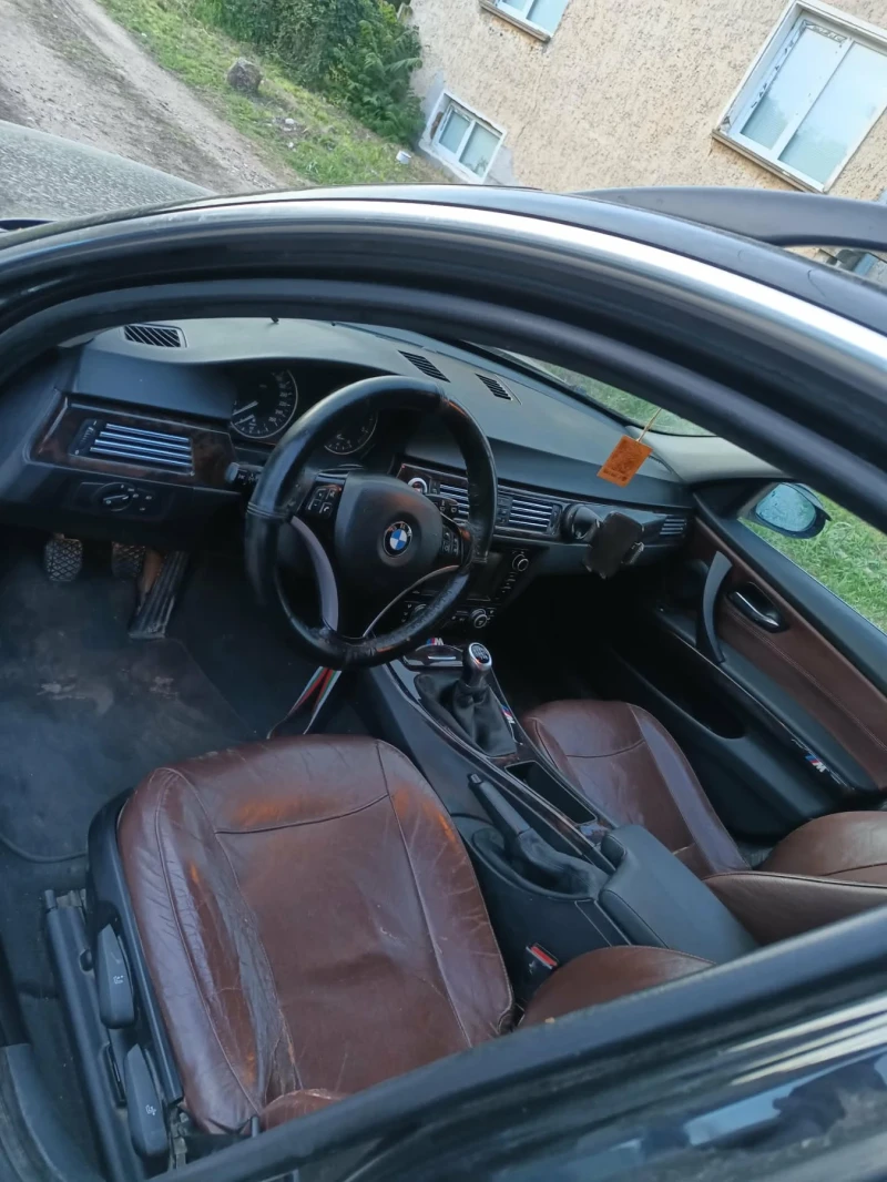 BMW 320 2.0D, снимка 7 - Автомобили и джипове - 52718515