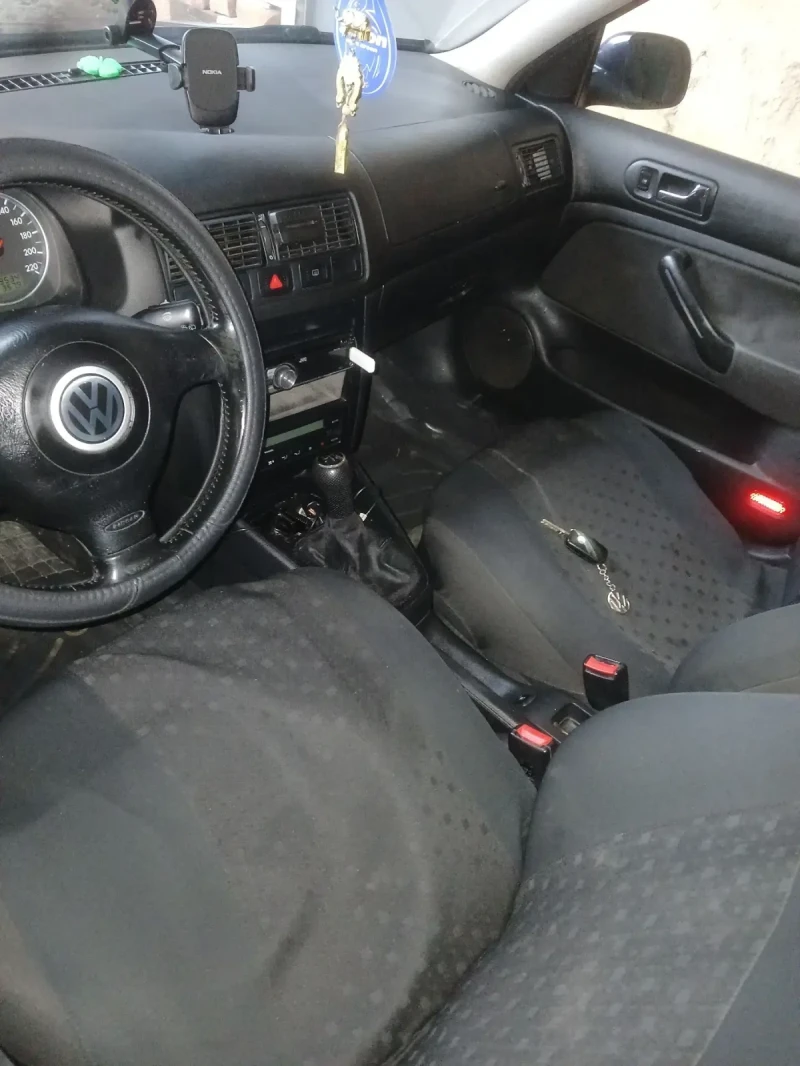 VW Golf 1900, снимка 8 - Автомобили и джипове - 53233157