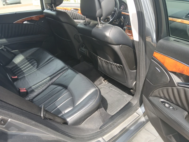 Mercedes-Benz E 280 Фейслифт, Газ, снимка 7 - Автомобили и джипове - 53400830