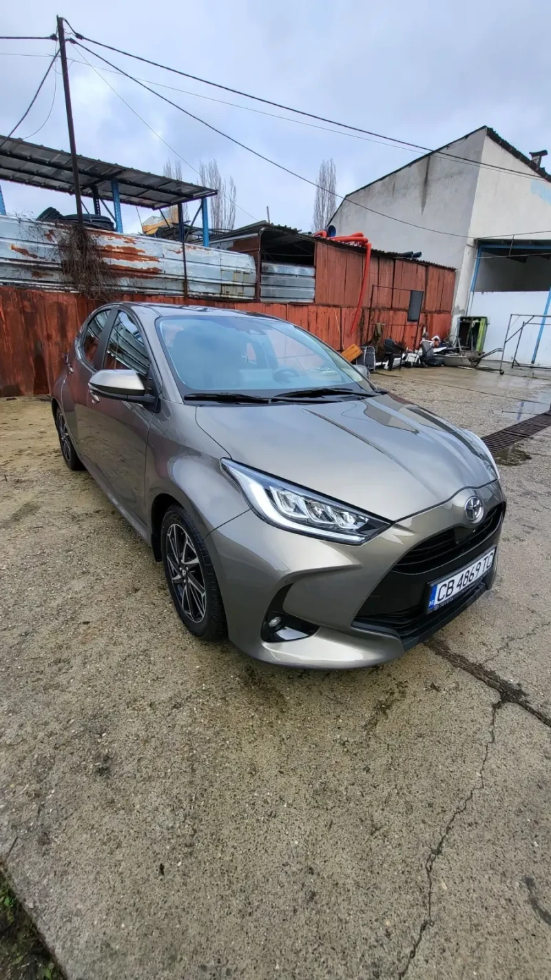 Toyota Yaris 1.5 TNGA CVT, снимка 2 - Автомобили и джипове - 53411558
