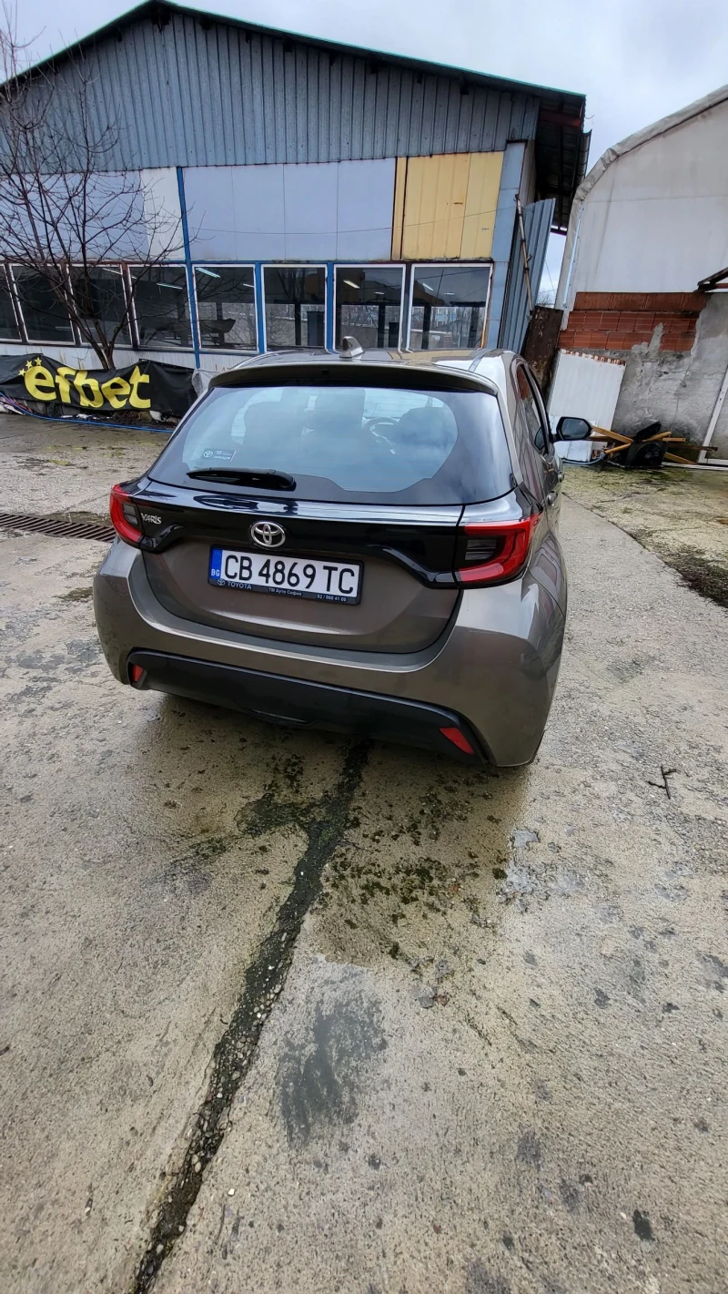 Toyota Yaris 1.5 TNGA CVT, снимка 3 - Автомобили и джипове - 53411558