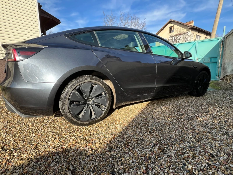 Tesla Model 3 LFP, снимка 4 - Автомобили и джипове - 53506093