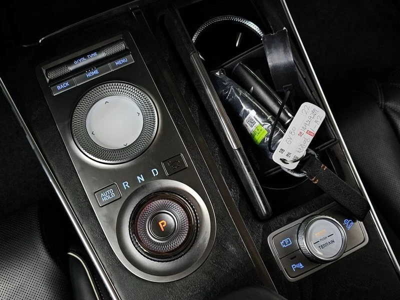 Genesis GV80 3.5T Gasoline AWD| 380к.с.| ВКЛ.ТЕХНОТЕСТ, снимка 9 - Автомобили и джипове - 55233266