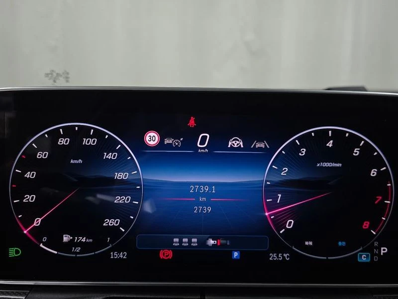 Mercedes-Benz C 200 C200 AMG Line| 184к.с.| ВКЛ.ТЕХНОТЕСТ, снимка 8 - Автомобили и джипове - 55394151