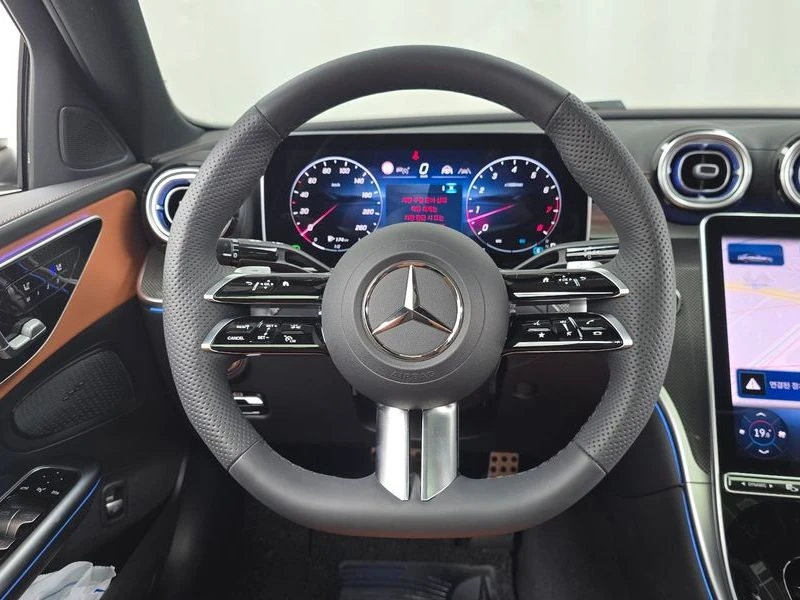 Mercedes-Benz C 200 C200 AMG Line| 184к.с.| ВКЛ.ТЕХНОТЕСТ, снимка 13 - Автомобили и джипове - 55394151