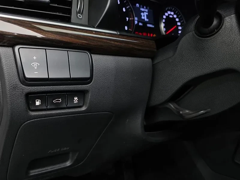 Kia K7 3.0 Lpi Luxury, снимка 14 - Автомобили и джипове - 55898385