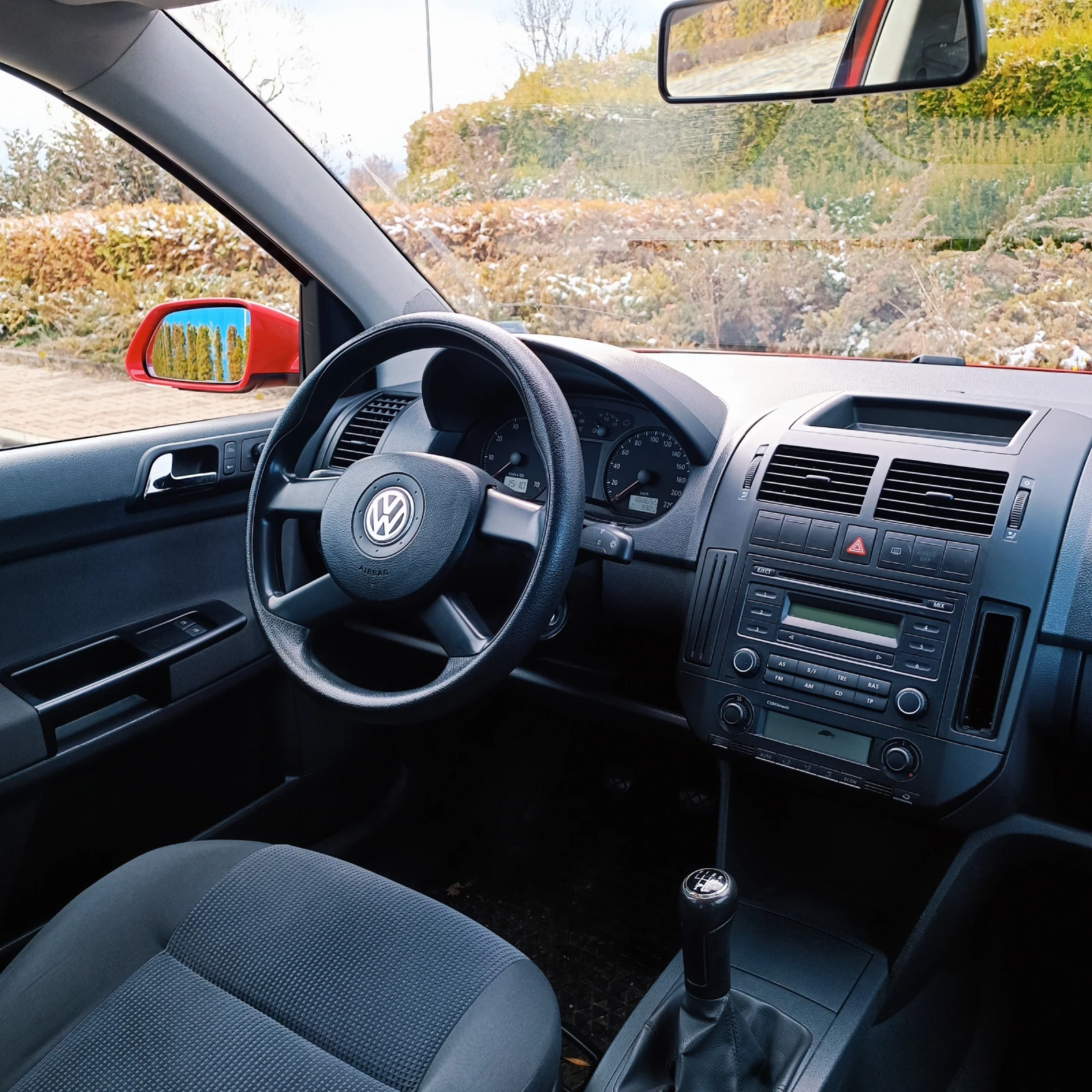 VW Polo 1.4, 75 к.с, КЛИМАТРОНИК - изображение 7