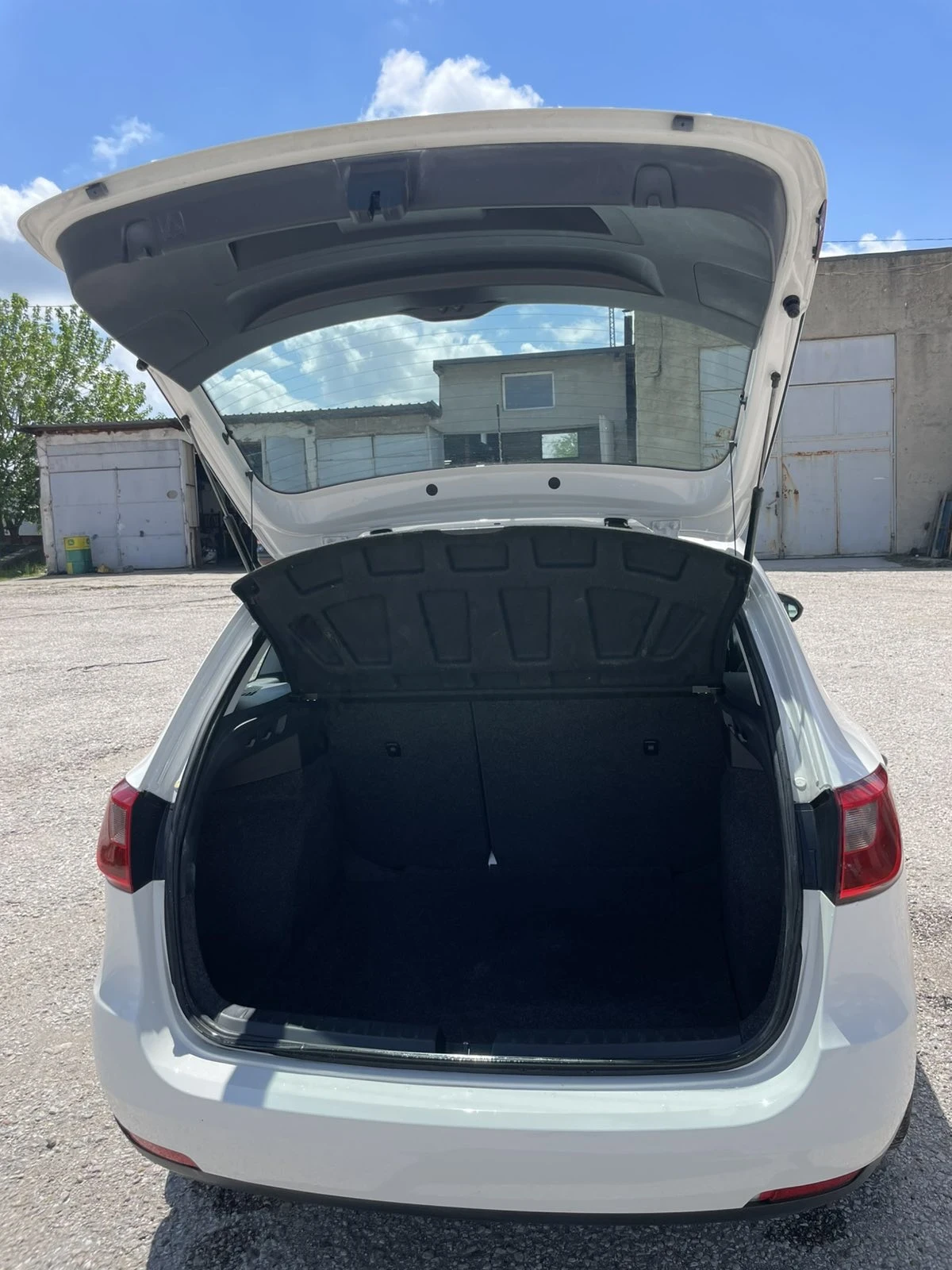 Seat Ibiza * GERMANY* 1.2TDI | Mobile.bg — изображение 12